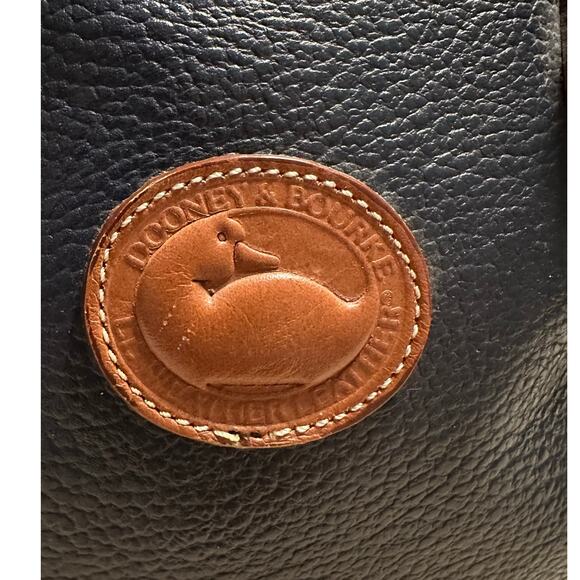 Dooney & Bourke Vintage Pebbled Leather Purse Satchel Navy Blue All Weather - Picture 10 of 12